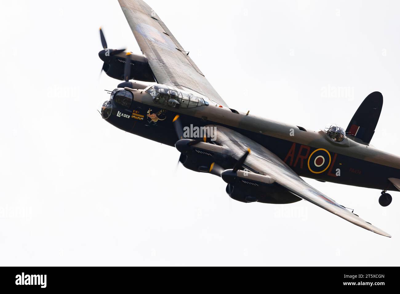 Royal Air Force bataille d'Angleterre vol Avro Lancaster, PA474 vue rapprochée en vol. Banque D'Images