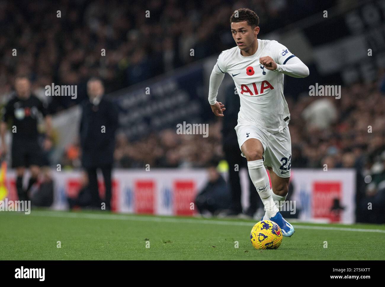 Londres, Royaume-Uni. 06 novembre 2023. Brennan Johnson de Tottenham Hotspur en action. Match de Premier League, Tottenham Hotspur contre Chelsea au Tottenham Hotspur Stadium à Londres le lundi 6 novembre 2023. Cette image ne peut être utilisée qu'à des fins éditoriales. Usage éditorial seulement photo de Sandra Mailer/Andrew Orchard photographie sportive/Alamy Live News crédit : Andrew Orchard photographie sportive/Alamy Live News Banque D'Images