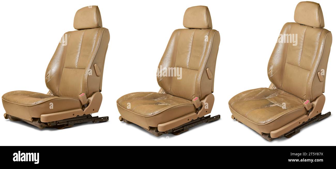 sièges d'auto en cuir usés, sièges de couleur beige avec usure, y compris éraflures, plis et rayures, réparation et services dans les garnitures en cuir Banque D'Images