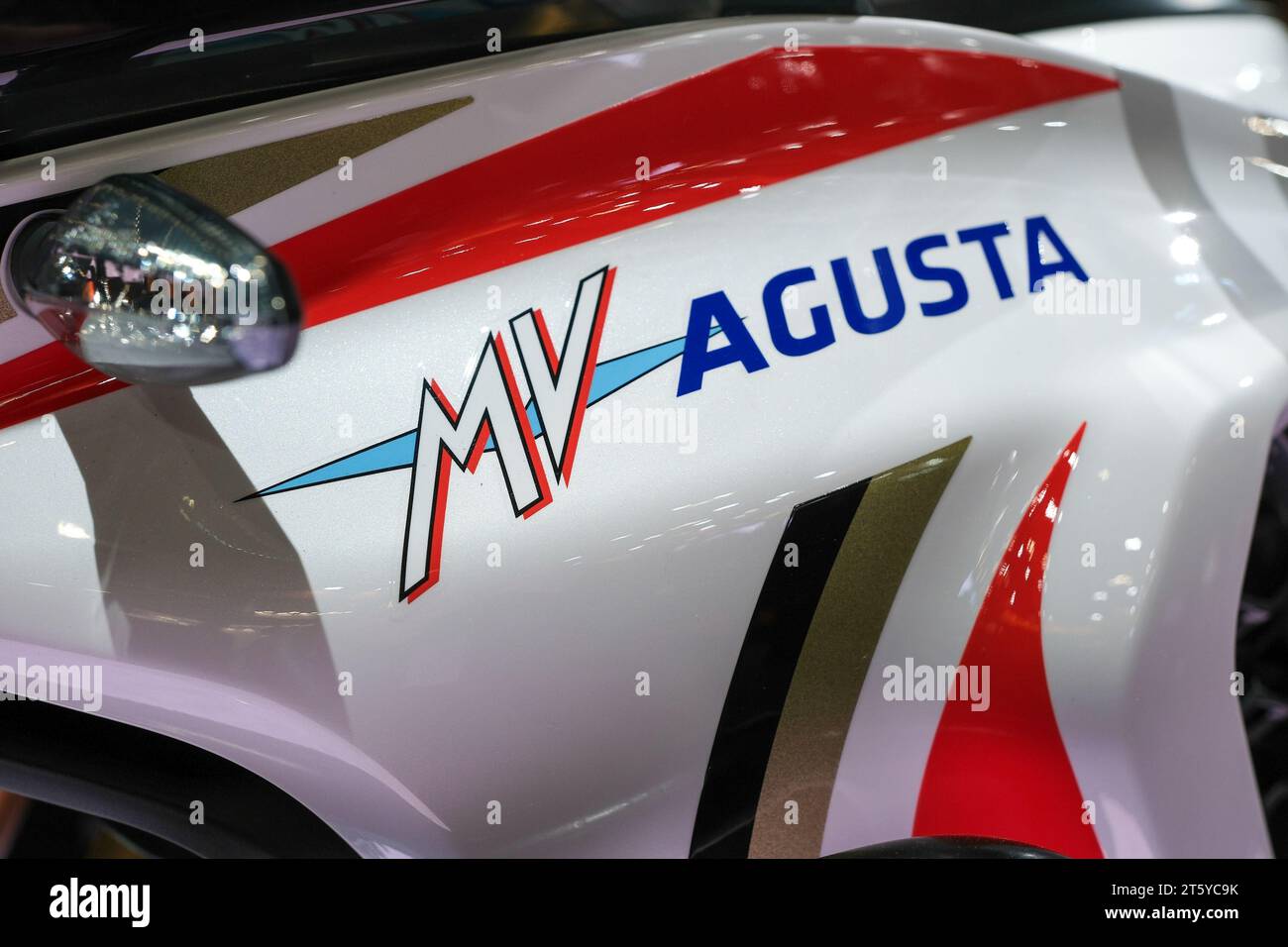 Milan, Italie. 07 novembre 2023. Logo de MV Agusta à la 80e édition de EICMA - salon international de Milan du vélo et de la moto à Rho Fair le 7 novembre 2023, Rho - Milan, Italie. Crédit : Live Media Publishing Group/Alamy Live News Banque D'Images