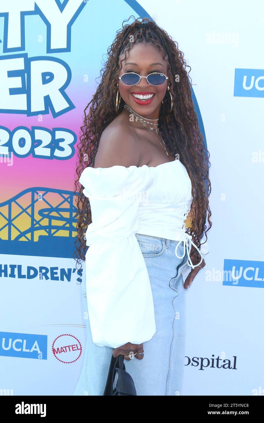 Santa Monica, États-Unis. 05 novembre 2023. LOS ANGELES - 5 NOVEMBRE : Kenya Moore à la fête sur le quai à Santa Monica Pier le 5 novembre 2023 à Santa Monica, CA (photo de Katrina Jordan/Sipa USA) crédit : SIPA USA/Alamy Live News Banque D'Images