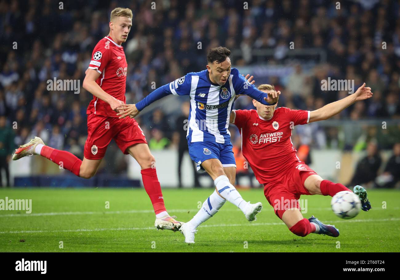 Ballon de combat fc porto Banque de photographies et d’images à haute ...