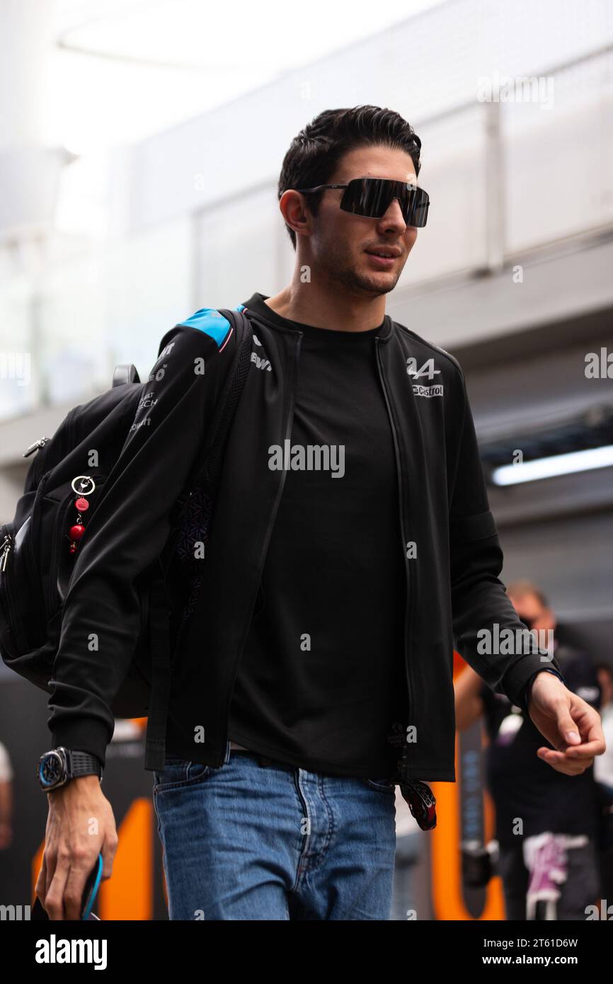 ESTEBAN OCON de l'ÉCURIE BWT ALPINE F1 arrive au paddock dans le cadre du Grand Prix de F1 de Sao Paulo 2023 à l'Autodromo Jose Carlos Pace le 05 novembre 20 Banque D'Images