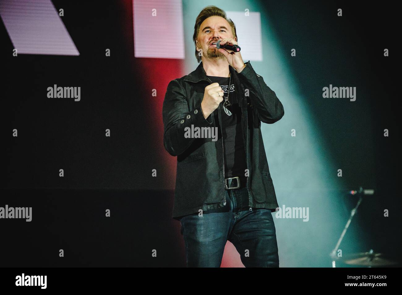 Zürich, Suisse. 28 octobre 2023. Le chanteur autrichien de schlager Nik P. donne un concert live lors de la Die grosse Schlagerparty 2023 au Hallenstadion à Zürich. (Crédit photo : Gonzales photo - Tilman Jentzsch). Banque D'Images