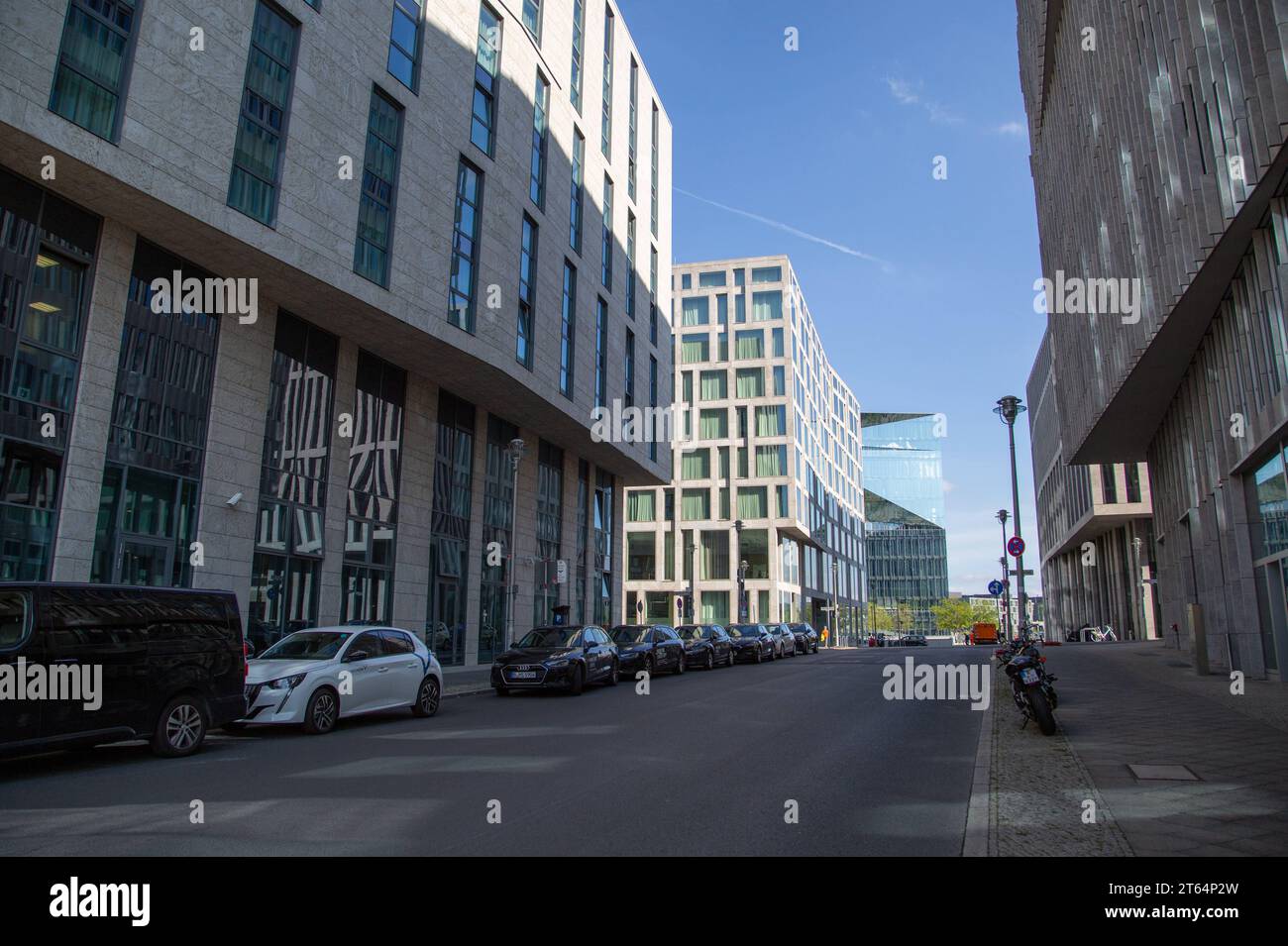 Blick in die Bertha-Benz-Straße in der Nähe des Hauptbahnhofs in Berlin am 25.09.2023 *** vue de Bertha Benz Strasse près de la gare centrale de Berlin sur 25 09 2023 crédit : Imago/Alamy Live News Banque D'Images