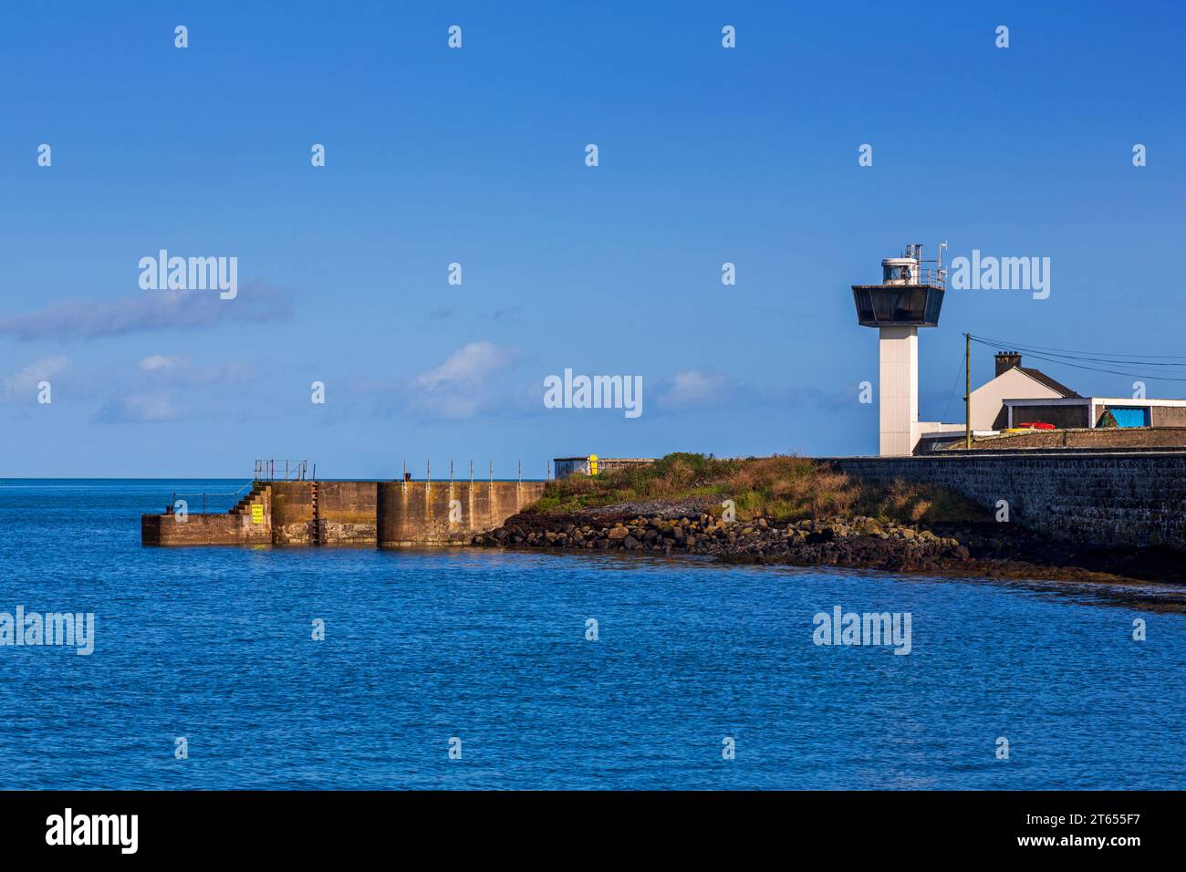 Phare de Ferris point, Island Magee, comté d'Antrim, Irlande du Nord, Royaume-Uni Banque D'Images