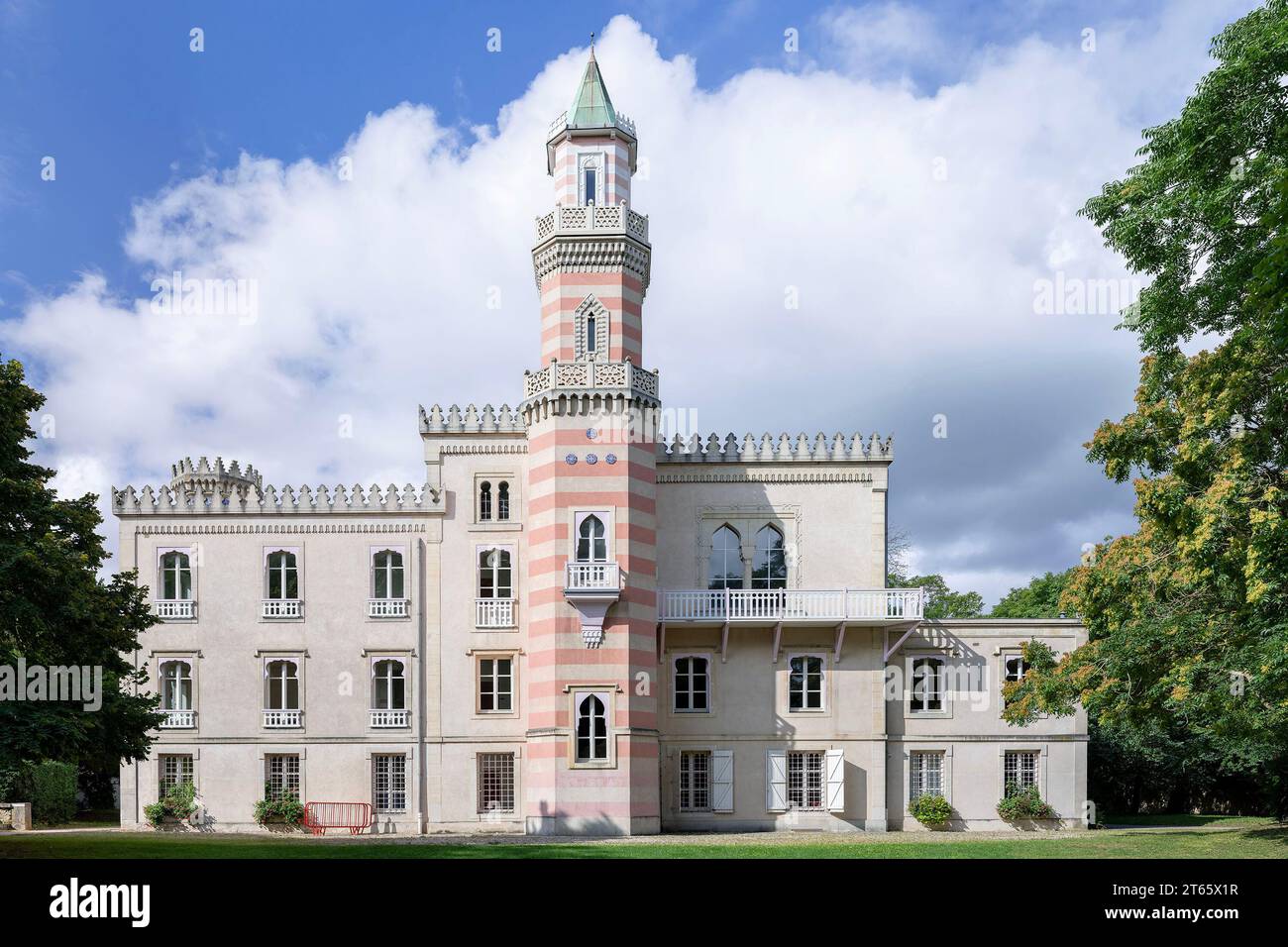 Malzéville, France - Focus sur la Douëra, villa transformée en style mauresque en 1856 par Charles Cournault. Le bâtiment ressemble à une mosquée. Banque D'Images