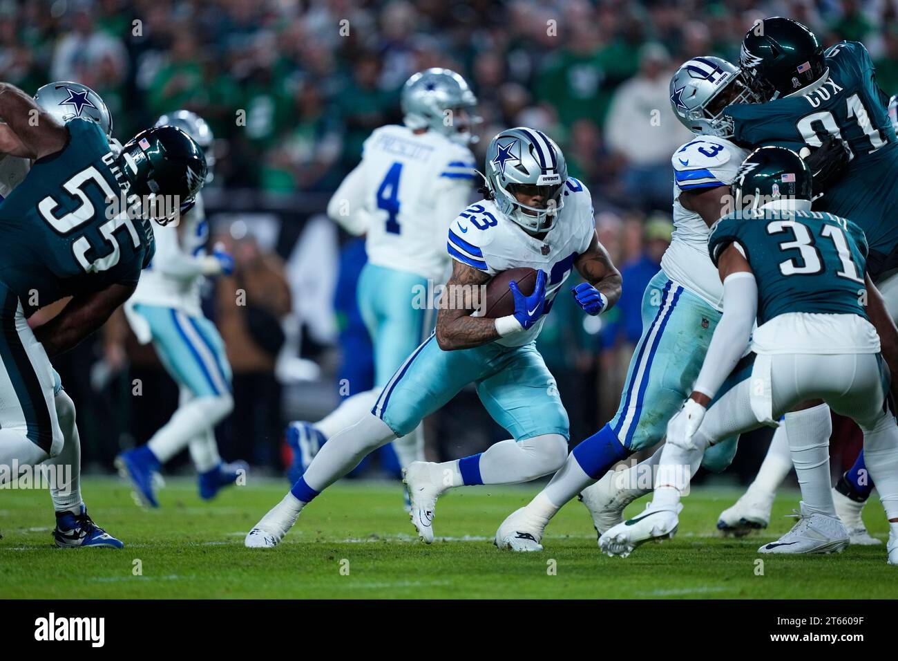 Dallas Cowboys' Rico Dowdle in action during an NFL football game, Sunday, Nov. 5, 2023, in Philadelphia. (AP Photo/Matt Rourke) Banque D'Images