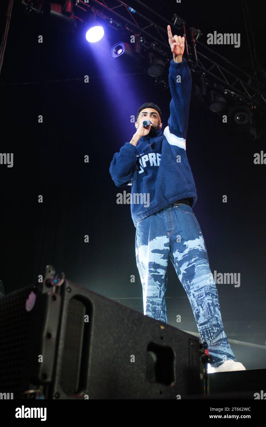 le chanteur portoricain jay wheeler se produit lors du concert de tournée mondiale emociones au wizcenter de madrid 8 novembre 2023 espagne Banque D'Images