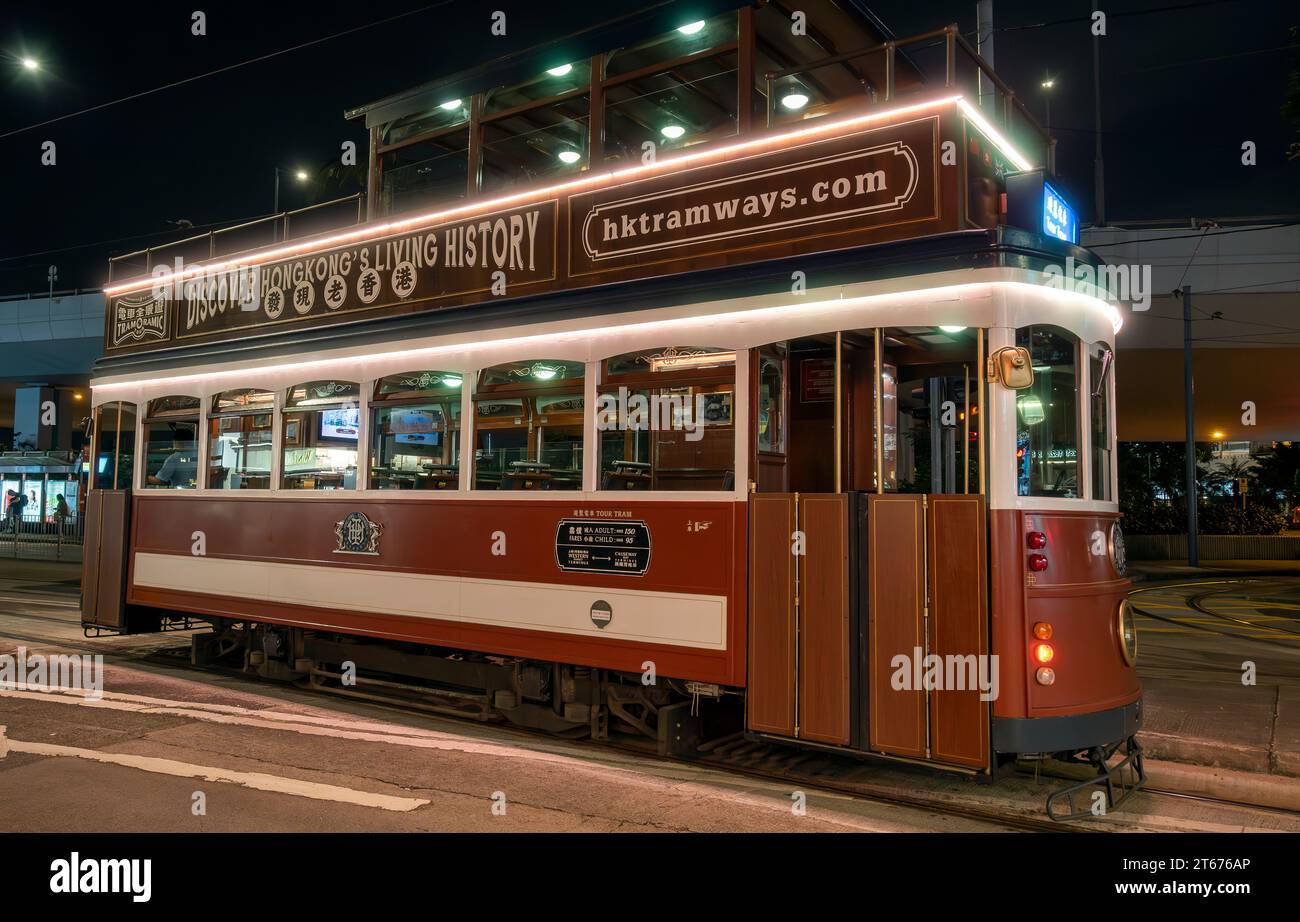 Le célèbre et nouveau tramway touristique Tramoramic, Hong Kong, Chine. Banque D'Images