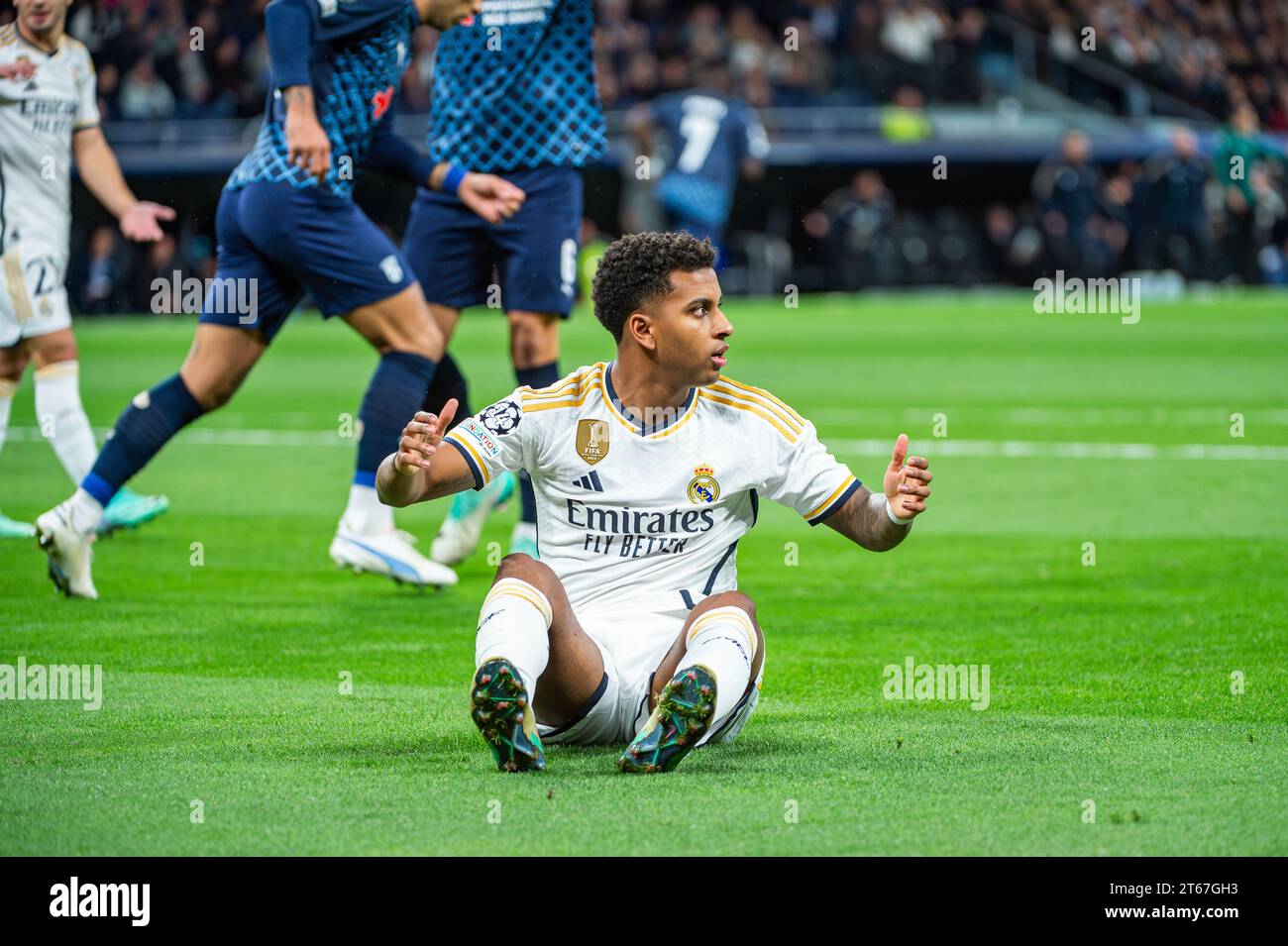 Madrid, Espagne. 08 novembre 2023. Rodrygo Silva de Goes du Real Madrid vu lors du match de l'UEFA Champions League 2022/23 entre le Real Madrid et Braga au stade Bernabeu. Real Madrid 3:0 Braga. (Photo Alberto Gardin/SOPA Images/Sipa USA) crédit : SIPA USA/Alamy Live News Banque D'Images