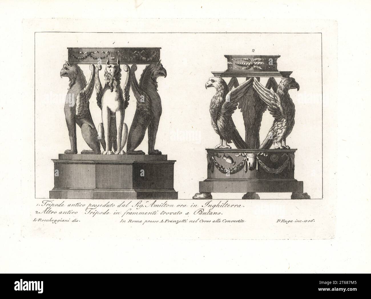 Ancien trépied griffin appartenant à Sir William Hamilton 1, et un autre ancien trépied aigle trouvé dans des fragments dans Pantano 2. Gravure sur cuivre de Pietro Ruga d'après une illustration de Lorenzo Rocceggiani de ses propres 100 plaques de costumes religieux, civils et militaires des anciens Égyptiens, étrusques, Grecs et Romains, Franzetti, Rome, 1802. Banque D'Images