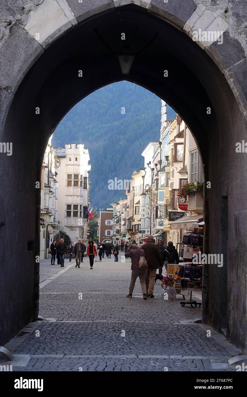historische Altstadt- Stadttor im Wahrzeichen Zwölferturm , Südtirol, Italien,Sterzing Banque D'Images