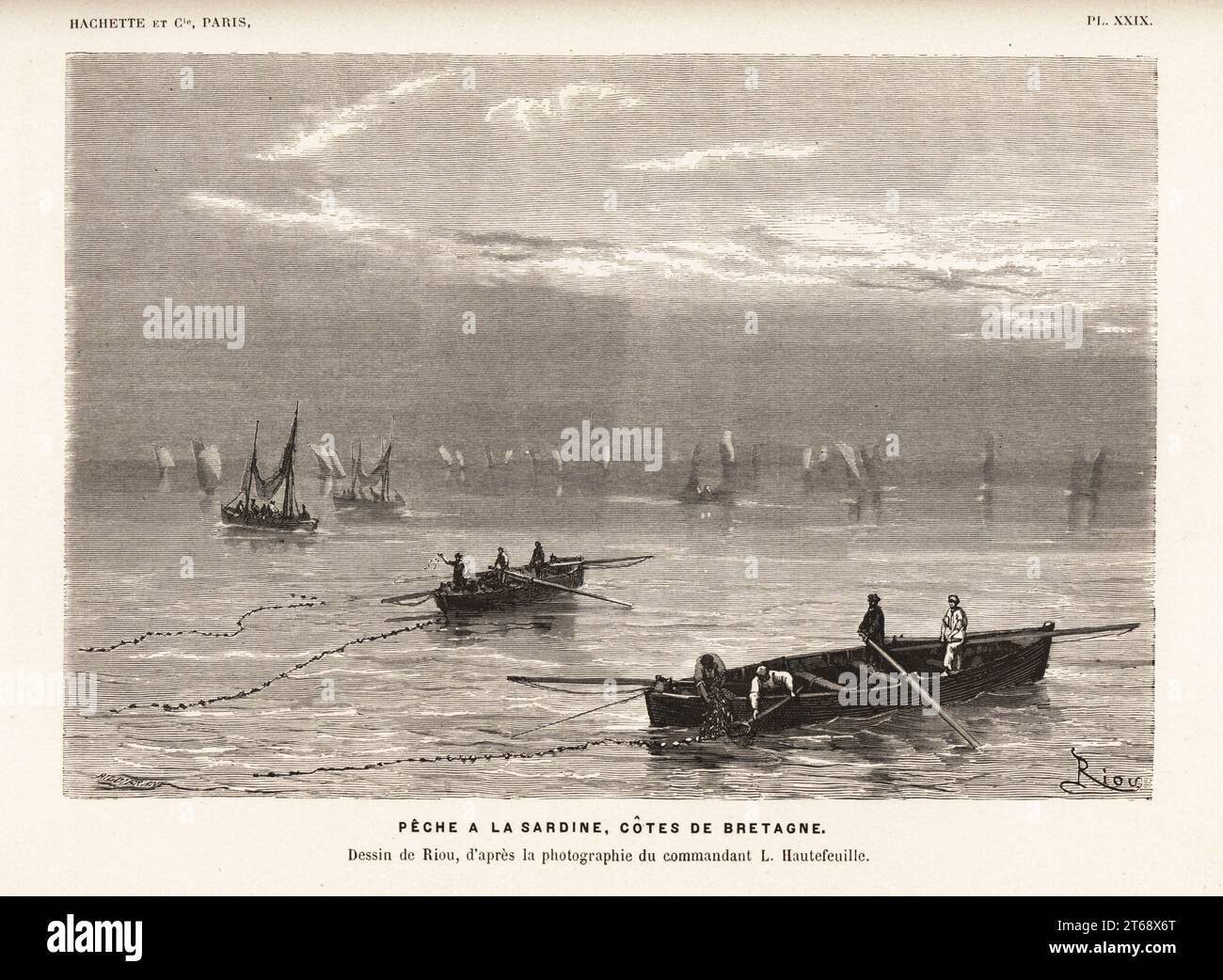 Pêche à la sardine au large de la côte atlantique de la Bretagne. Pêcheurs dans de petits bateaux chalutiant avec d'énormes filets. Peche a la sardine, cotes de Bretagne. Dessin d'Edouard Riou d'après une photographie de L. Hautefeuille. Gravure sur bois de Henri Hildibrand d'Alfred Fredols le monde de la Mer, le monde de la Mer, édité par Olivier Fredol, Librairie Hachette et. C.E., Paris, 1881. Alfred Fredol était le pseudonyme du zoologiste et botaniste français Alfred Moquin-Tandon, 1804-1863. Banque D'Images