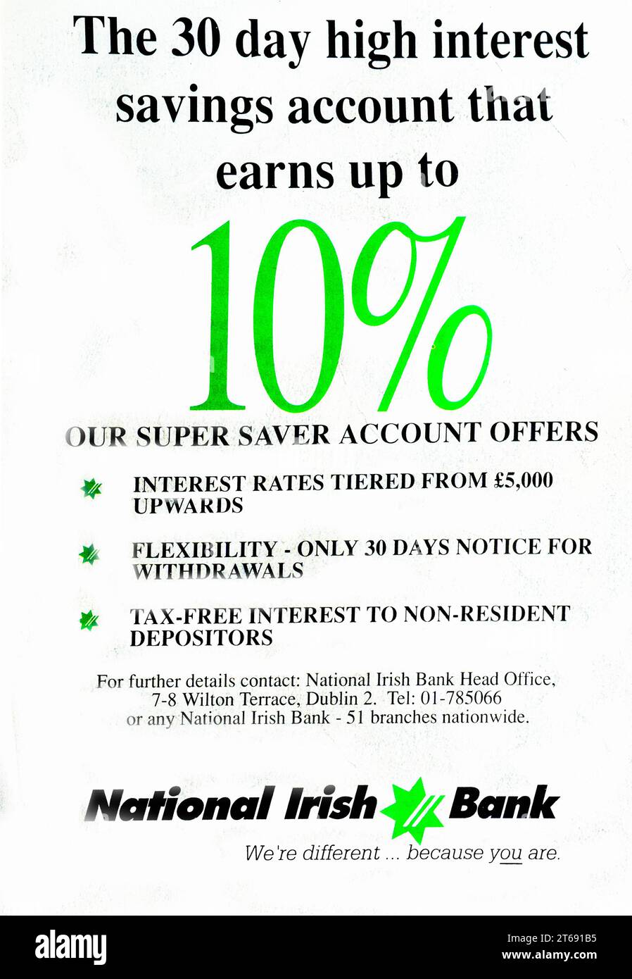 Une publicité de 1991 pour National Irish Bank en Irlande. En 1988, les opérations de Northern Bank en Irlande ont été acquises par National Australia Bank et rebaptisées National Irish Bank. En 2004, Danske Bank a acquis la banque. Cette publicité offre des intérêts libres d'impôt aux déposants non-résidents, un système bancaire qui a été abusé et a conduit à une répression des revenus. Banque D'Images