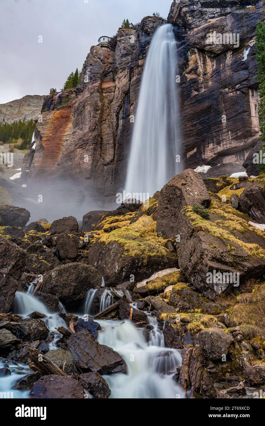 Une verticale de Bridal Veil Falls à Telluride, Colorado Banque D'Images