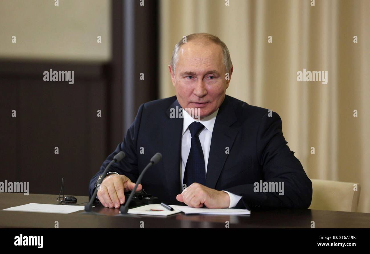 Commission militaire centrale Banque de photographies et d’images à