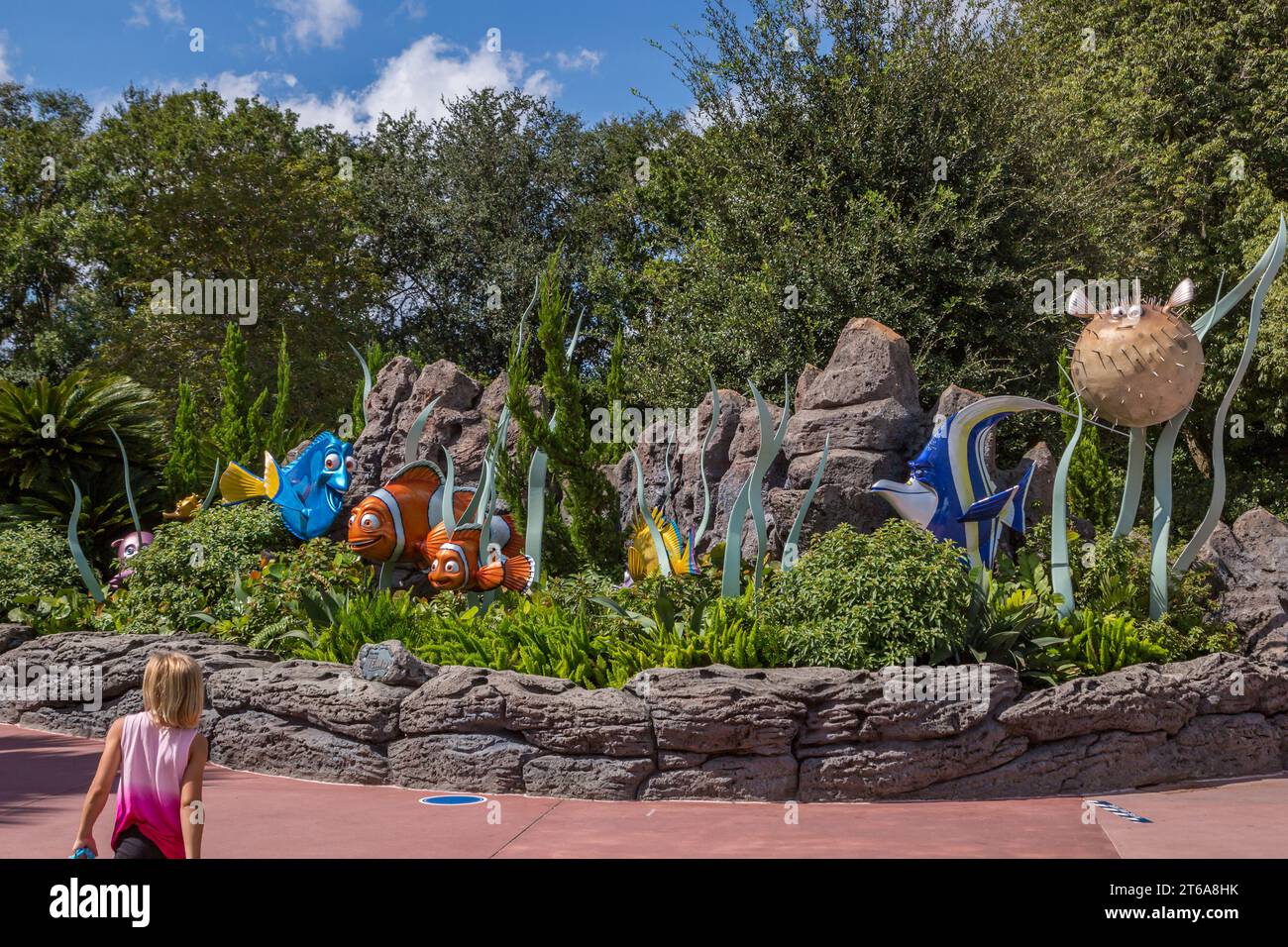 Exposez à l'extérieur de l'attraction Seas à Epcot avec des personnages de Finding Nemo Movies à Walt Disney World à Orlando, en Floride Banque D'Images