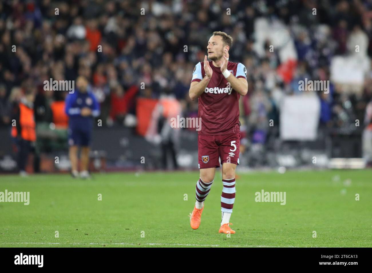 Londres, Royaume-Uni. 09 novembre 2023. Londres, Angleterre, 9 novembre 2023 : lors du match de l'UEFA Europa League entre West Ham United et Olympiacos au stade de Londres (Alexander Canillas/SPP) crédit : SPP Sport Press photo. /Alamy Live News Banque D'Images