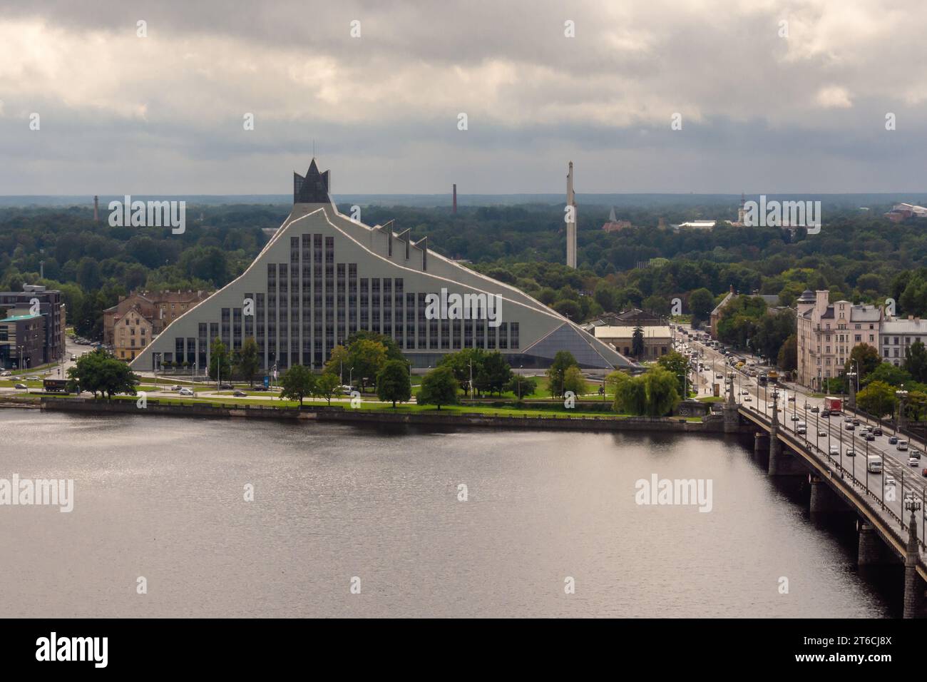 Riga ville est la capitale de la Lettonie pour des vacances toute l'année, avec de nombreux monuments anciens et un excellent climat, Riga ville, Lettonie, 08-17-2021 Banque D'Images