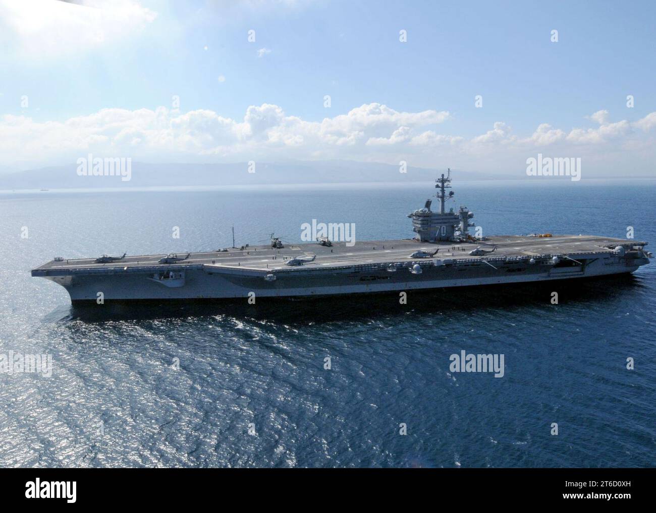 USS Carl Vinson (CVN-70) au large de Port-au-Prince 17 janvier 2010 Banque D'Images
