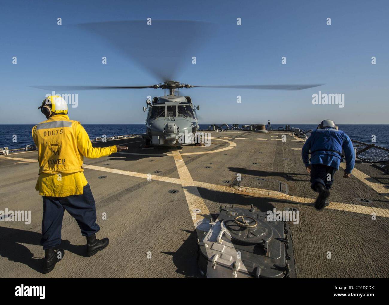 Opérations de vol de l'USS Donald Cook 140501 Banque D'Images