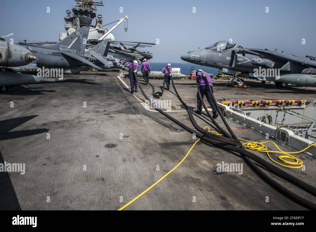 USS Essex (LHD 2) 151003 Banque D'Images