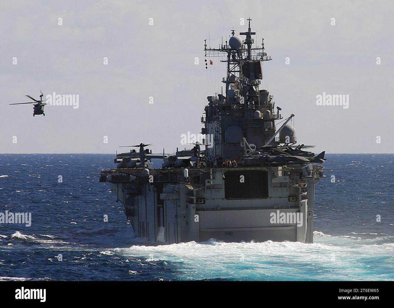 USS Nassau Méditerranée 2010-02-20 Banque D'Images