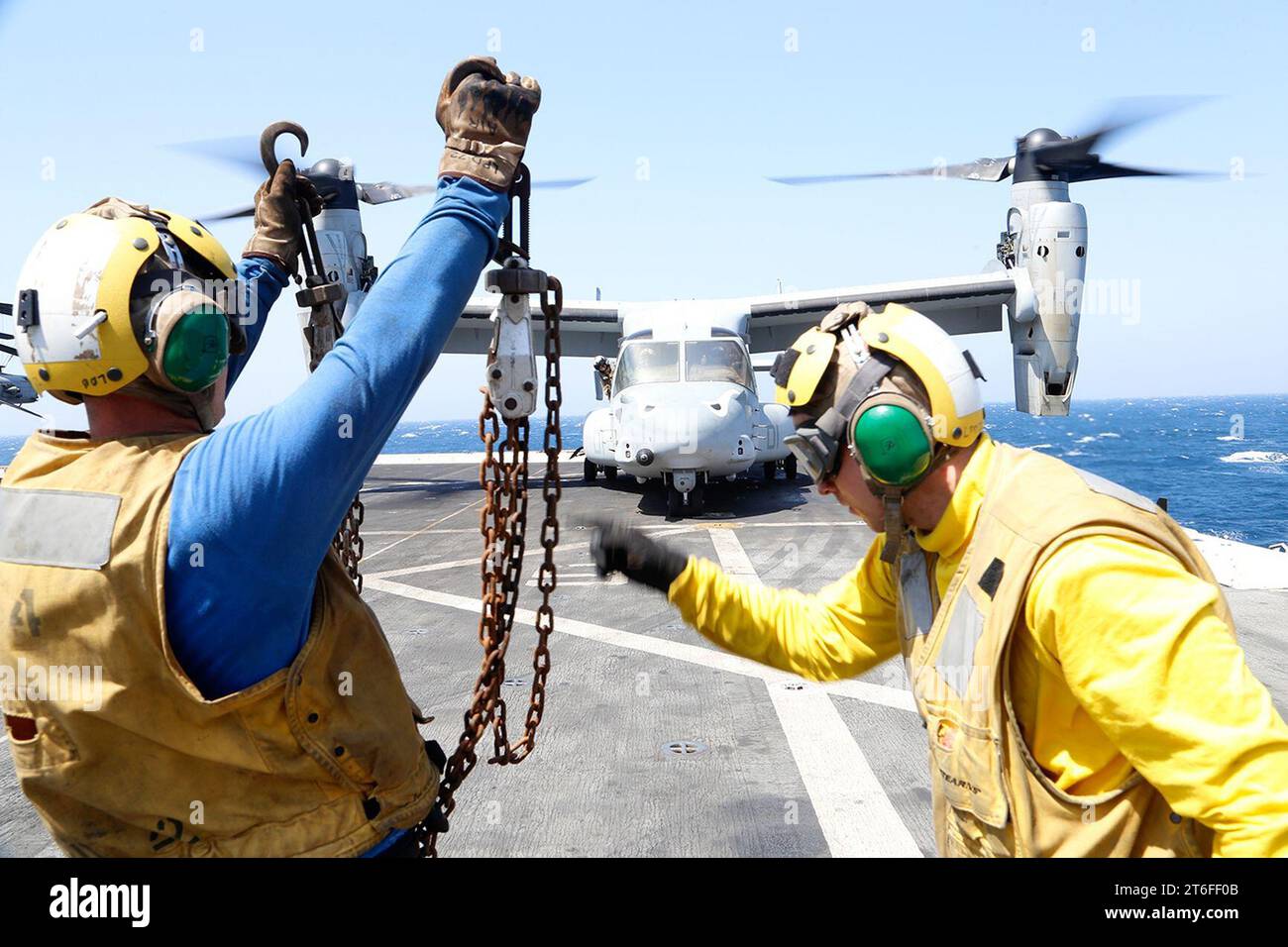 USS San Diego (LPD 22) 141020 Banque D'Images