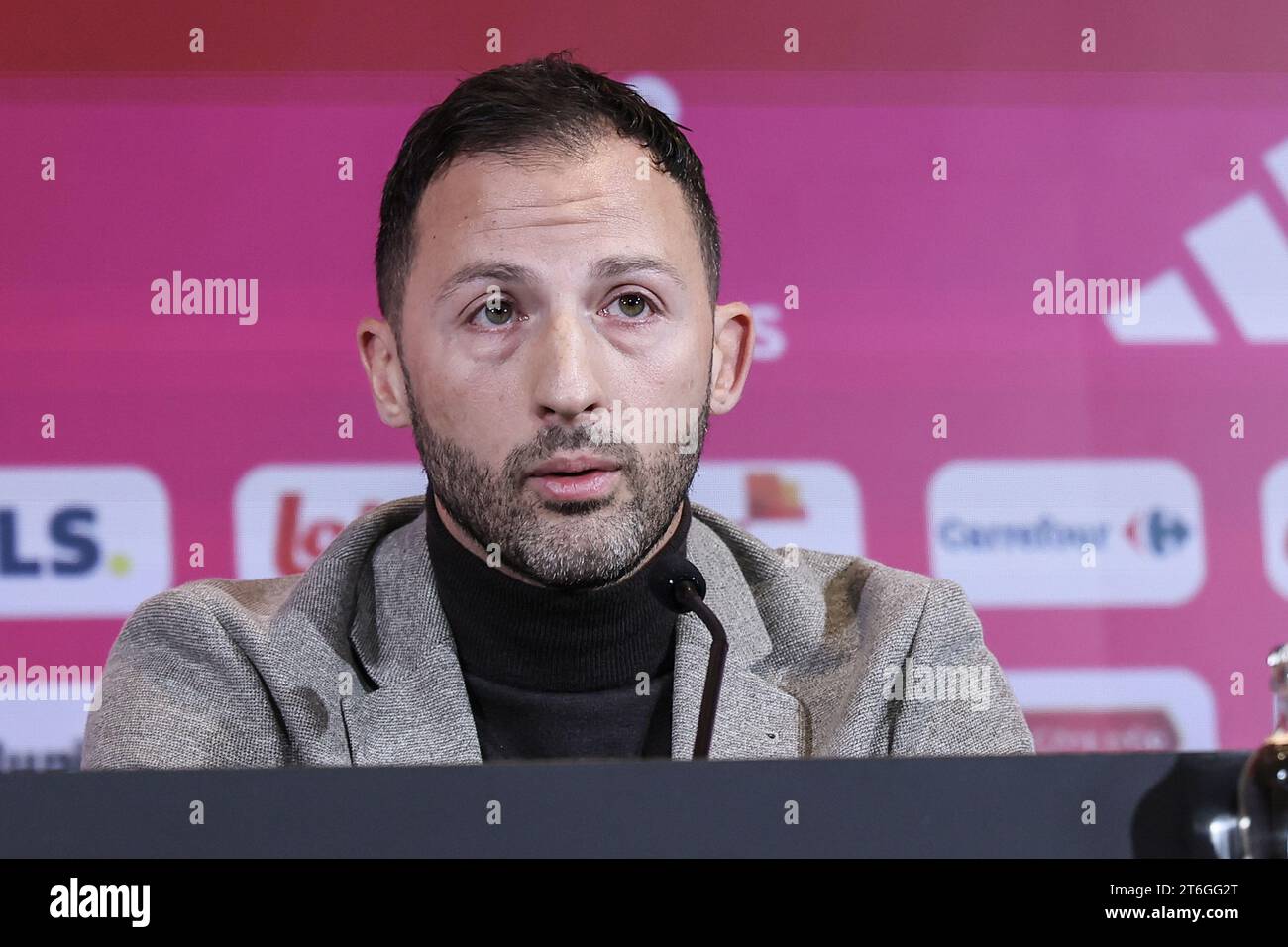 Tubize, Belgique. 10 novembre 2023. L'entraîneur-chef belge Domenico Tedesco photographié lors d'une conférence de presse de l'équipe nationale belge de football Red Devils pour annoncer la sélection pour les prochains matchs, vendredi 10 novembre 2023, au siège de la RBFA à Tubize. Les Devils affronteront la Serbie et l’Azerbaïdjan plus tard ce mois-ci. BELGA PHOTO BRUNO FAHY crédit : Belga News Agency/Alamy Live News Banque D'Images