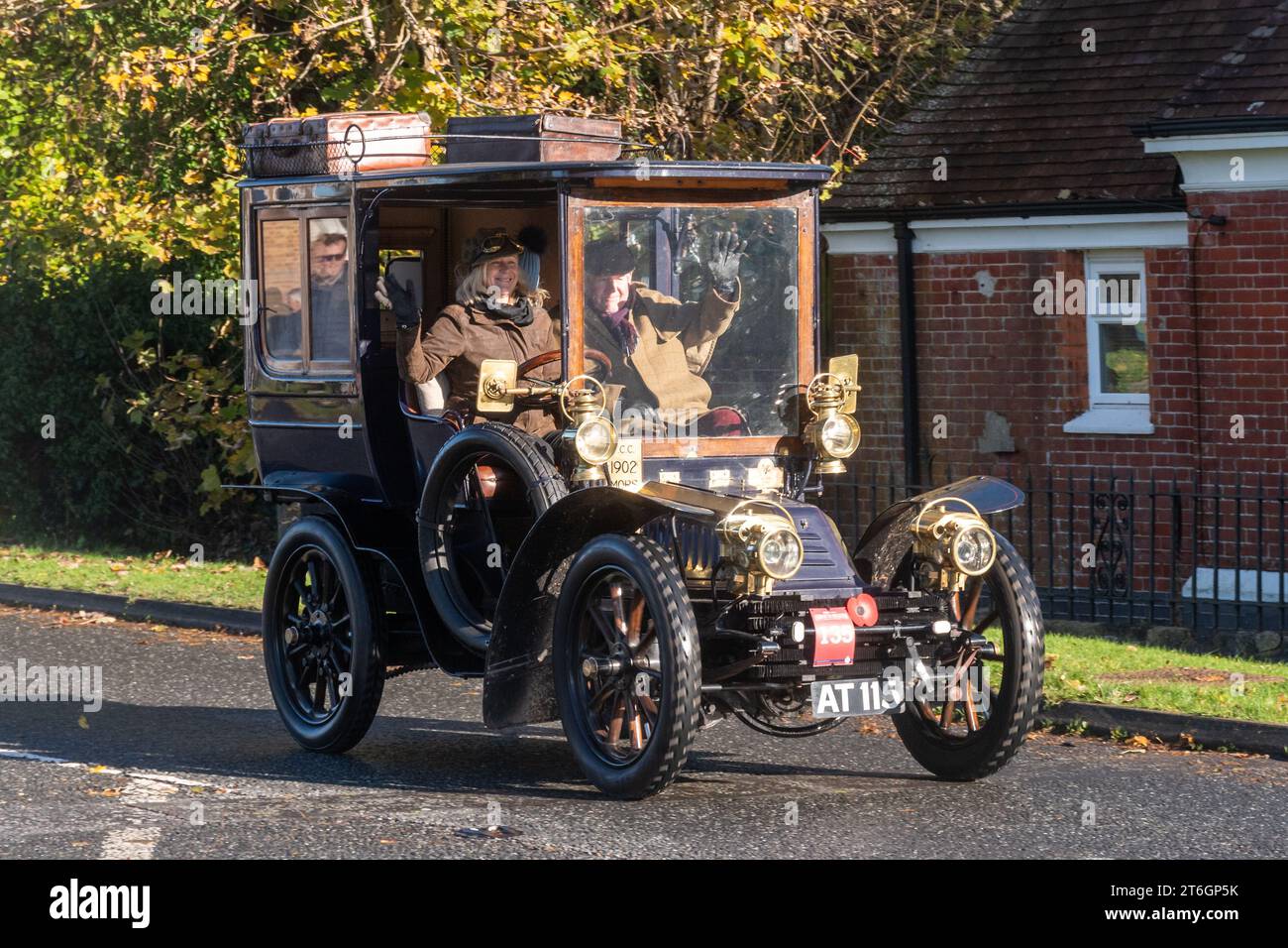 Une voiture Mors 1902 dans l'événement de course de voitures vétérans de Londres à Brighton le 5 novembre 2023, West Sussex, Angleterre, Royaume-Uni Banque D'Images