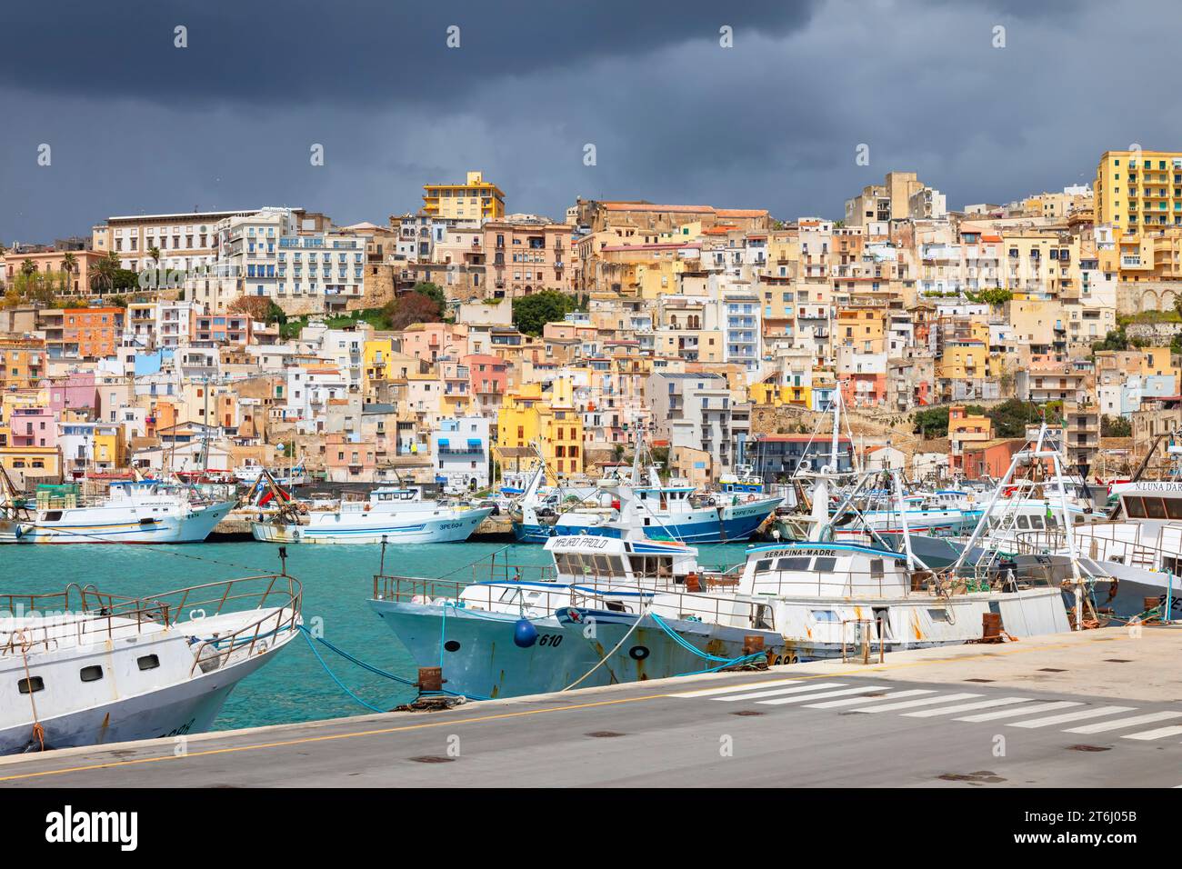 Port de Sciacca, Sciacca, district d'Agrigente, Sicile, Italie Banque D'Images