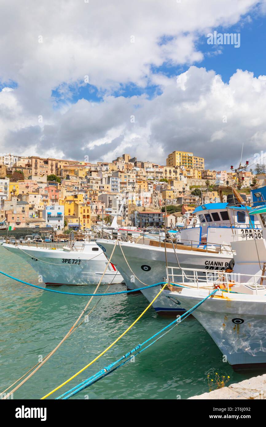 Port de Sciacca, Sciacca, district d'Agrigente, Sicile, Italie Banque D'Images