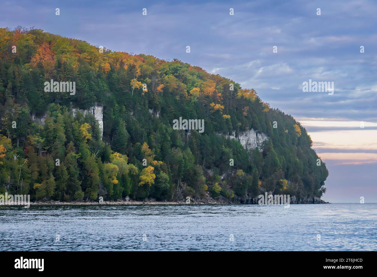 Door County Wisconsin est un paradis pour les pagayeurs et depuis que je vis ici, j'ai amplement l'occasion de sortir et de profiter de ce sport de style de vie actif Banque D'Images
