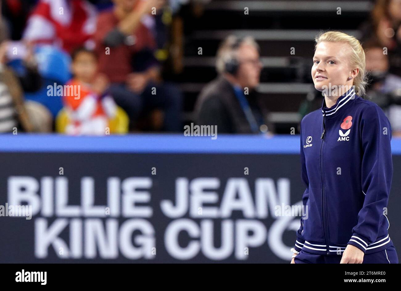 Harriet Dart, de Grande-Bretagne, se rend sur le court avant le premier jour du match de la coupe Billie Jean King 2023 entre la Grande-Bretagne et la Suède au Copper Box Arena, à Londres. Date de la photo : Samedi 11 novembre 2023. Banque D'Images