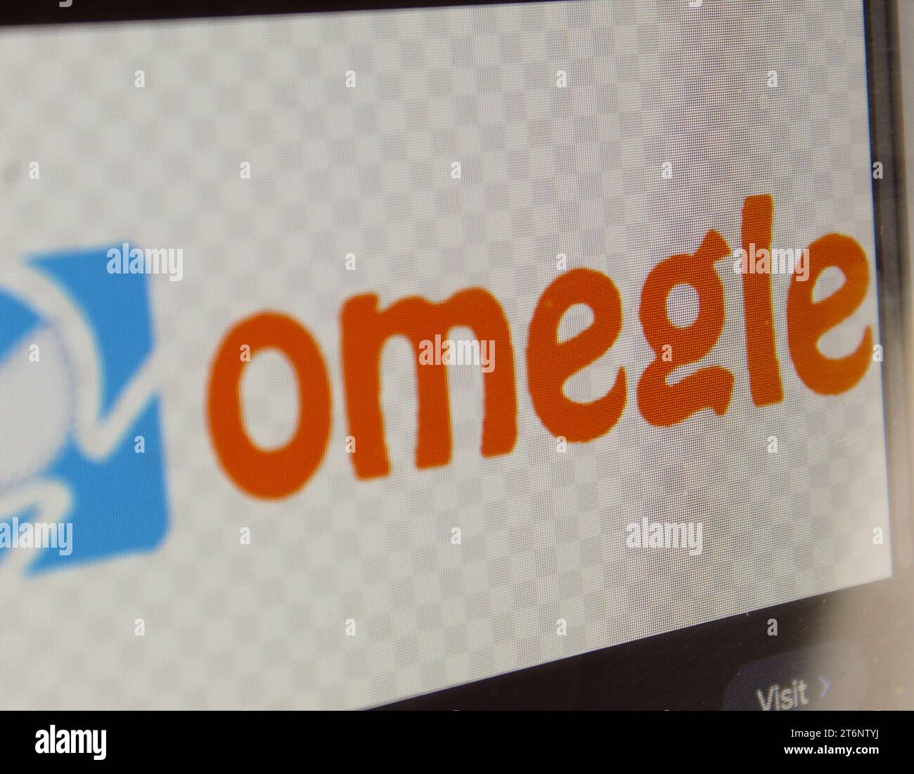 Une photo du logo orange et bleu pour le site 'Omegle'. Banque D'Images