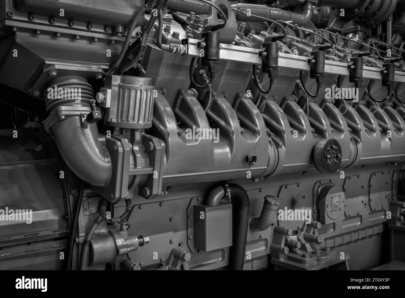 moteur diesel. Fragment d'un moteur diesel gros plan. Détails du moteur arrière-plan du moteur diesel, Un très grand générateur diesel électrique Banque D'Images