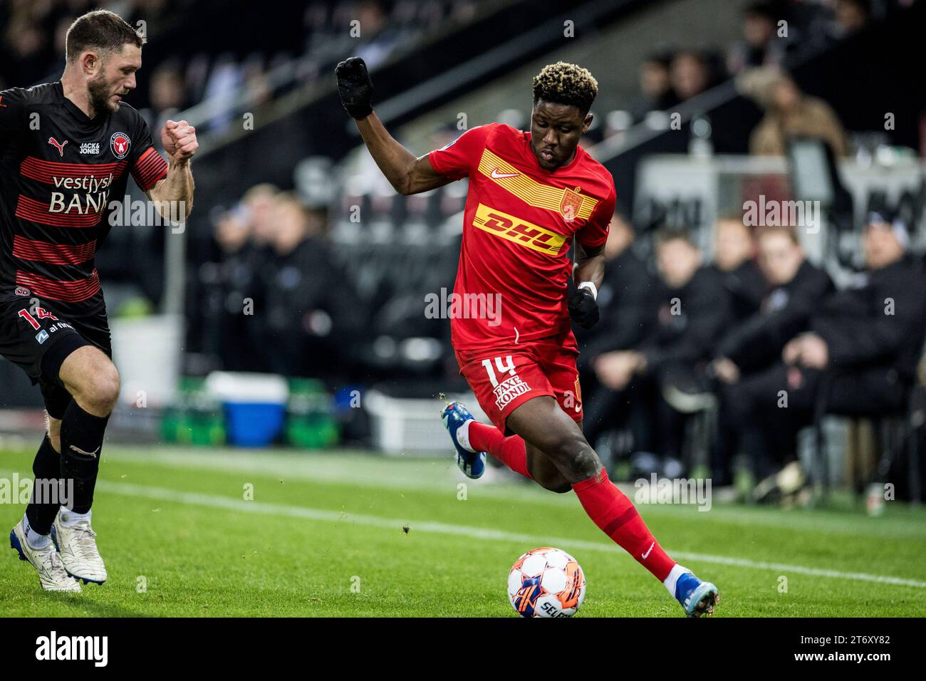 Herning, Danemark. 12 novembre 2023. Ibrahim Osman (14) du FC Nordsjaelland vu lors du 3F Superliga match entre le FC Midtjylland et le FC Nordsjaelland au MCH Arena de Herning. (Crédit photo : Gonzales photo - Lasse Lagoni). Banque D'Images