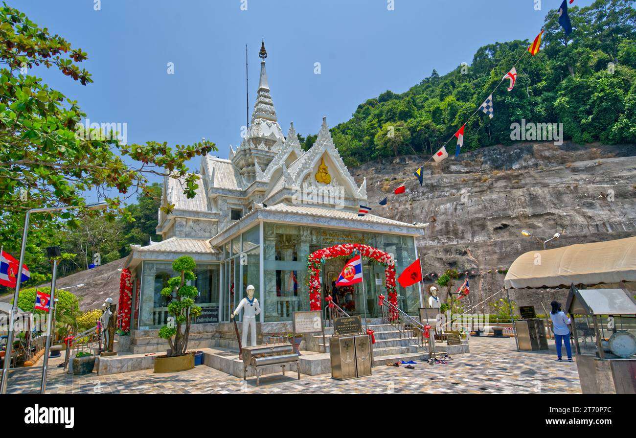 Chumphon, Thaïlande - 18 avril 2023 : les sanctuaires du Prince Chumphon à Sairee Beach. Un des endroits célèbres dans le sud de la Thaïlande. Banque D'Images