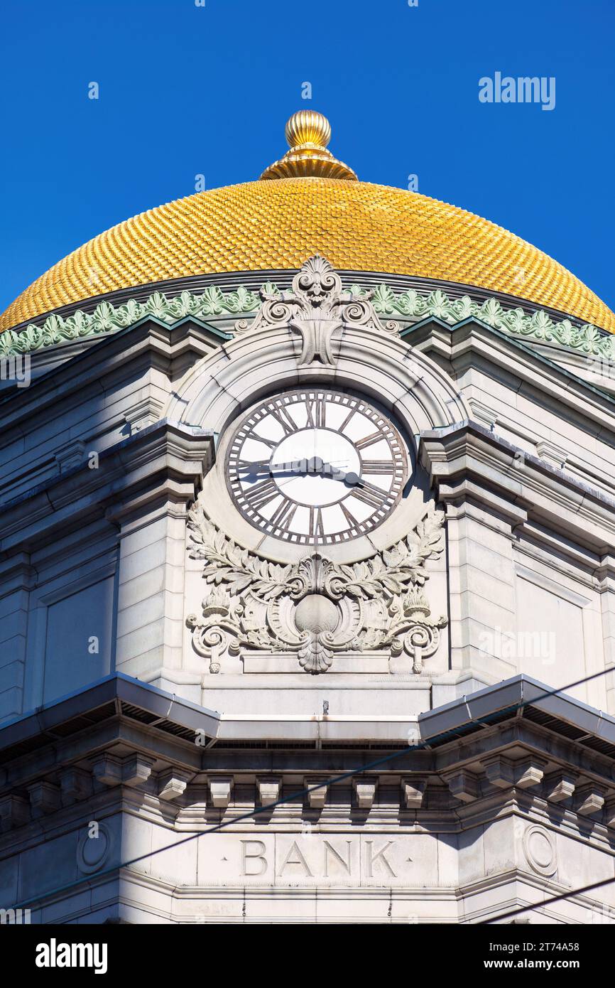 L'ancien bâtiment Buffalo Savings Bank avec dôme doré en or dans le centre-ville de Buffalo New York USA. Banque D'Images