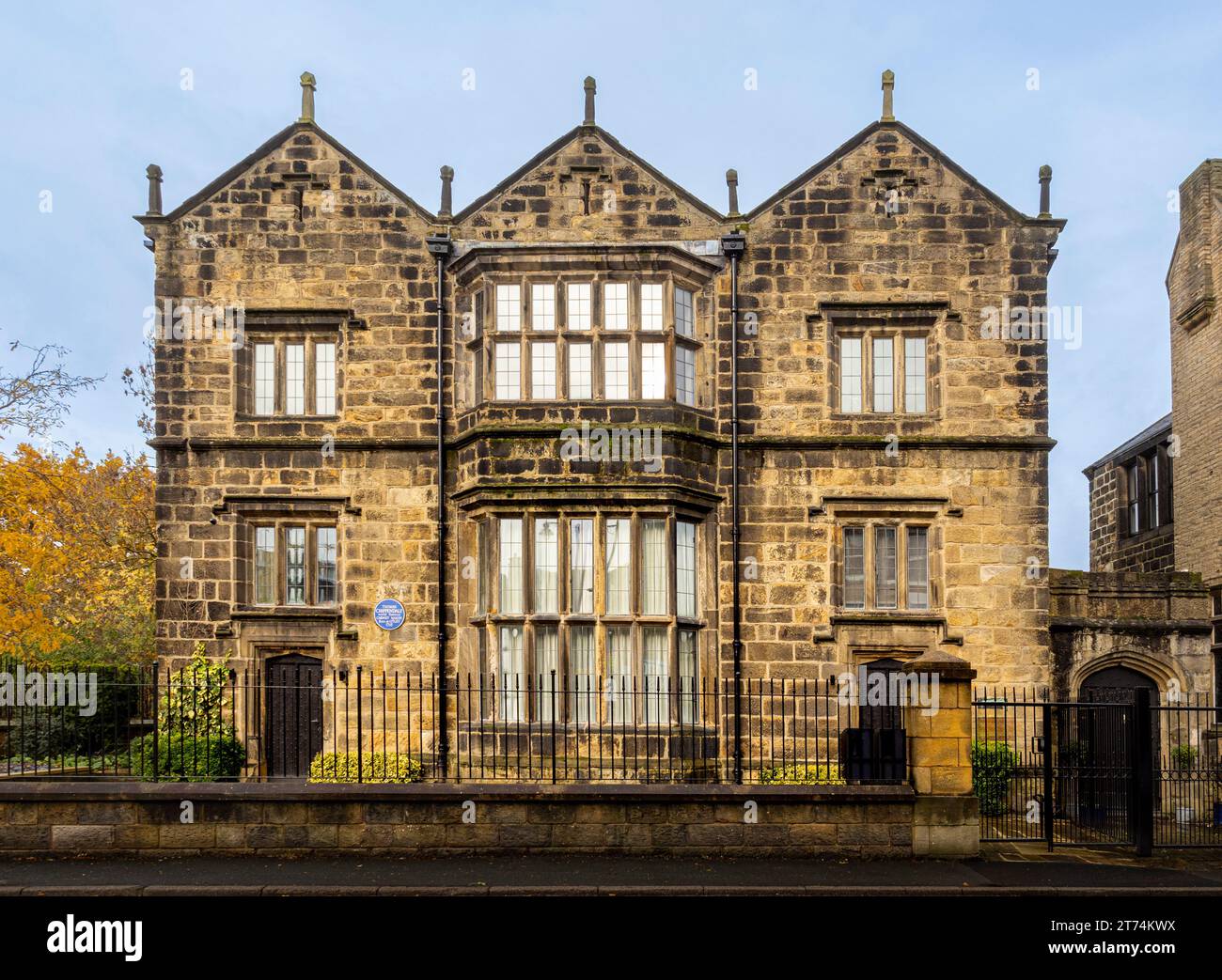 L'Old Grammar School à Otley, où Thomas Chippendale a été éduqué, capté dans la chaleur de l'automne. ROYAUME-UNI Banque D'Images