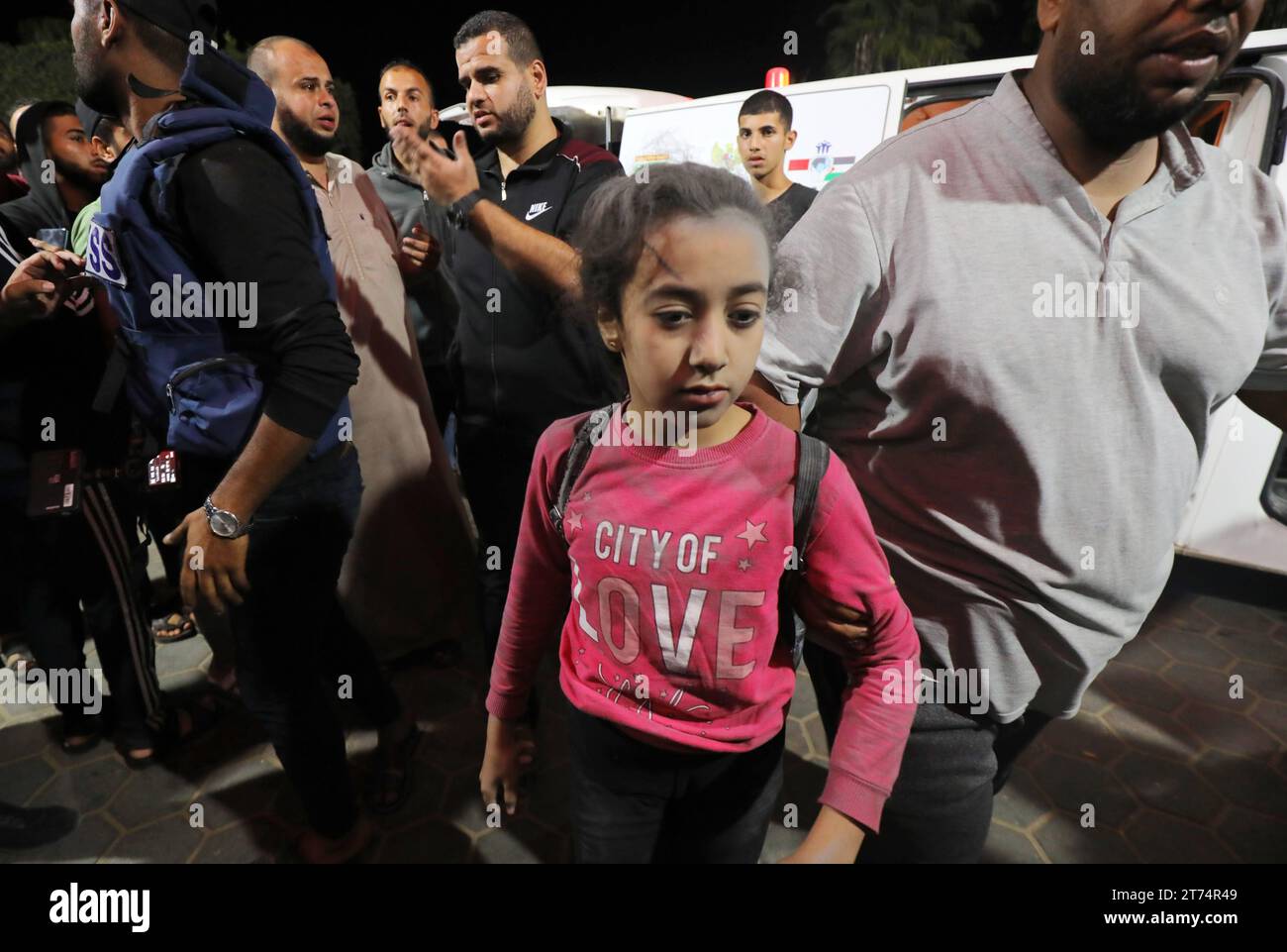 Des Enfants Palestiniens Bless s Sont Amen s Dans Un H pital La Suite des-enfants-palestiniens-bless-s-sont-amen-s-dans-un-h-pital-la-suite