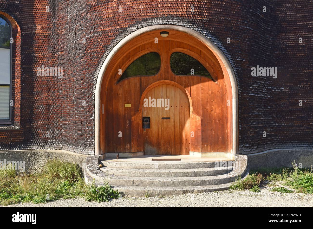 La Glashaus, Maison de verre, construite en 1914 sur le campus de Goetheanum, architecte Rudolf Steiner dood et ardoise. Banque D'Images