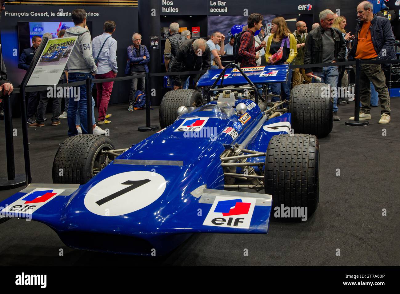 LYON, 10 novembre 2023 : 701 mars. Le salon Epoq'auto a rendu hommage au pilote français de F1 François Cevert décédé il y a tout juste 50 ans. Banque D'Images