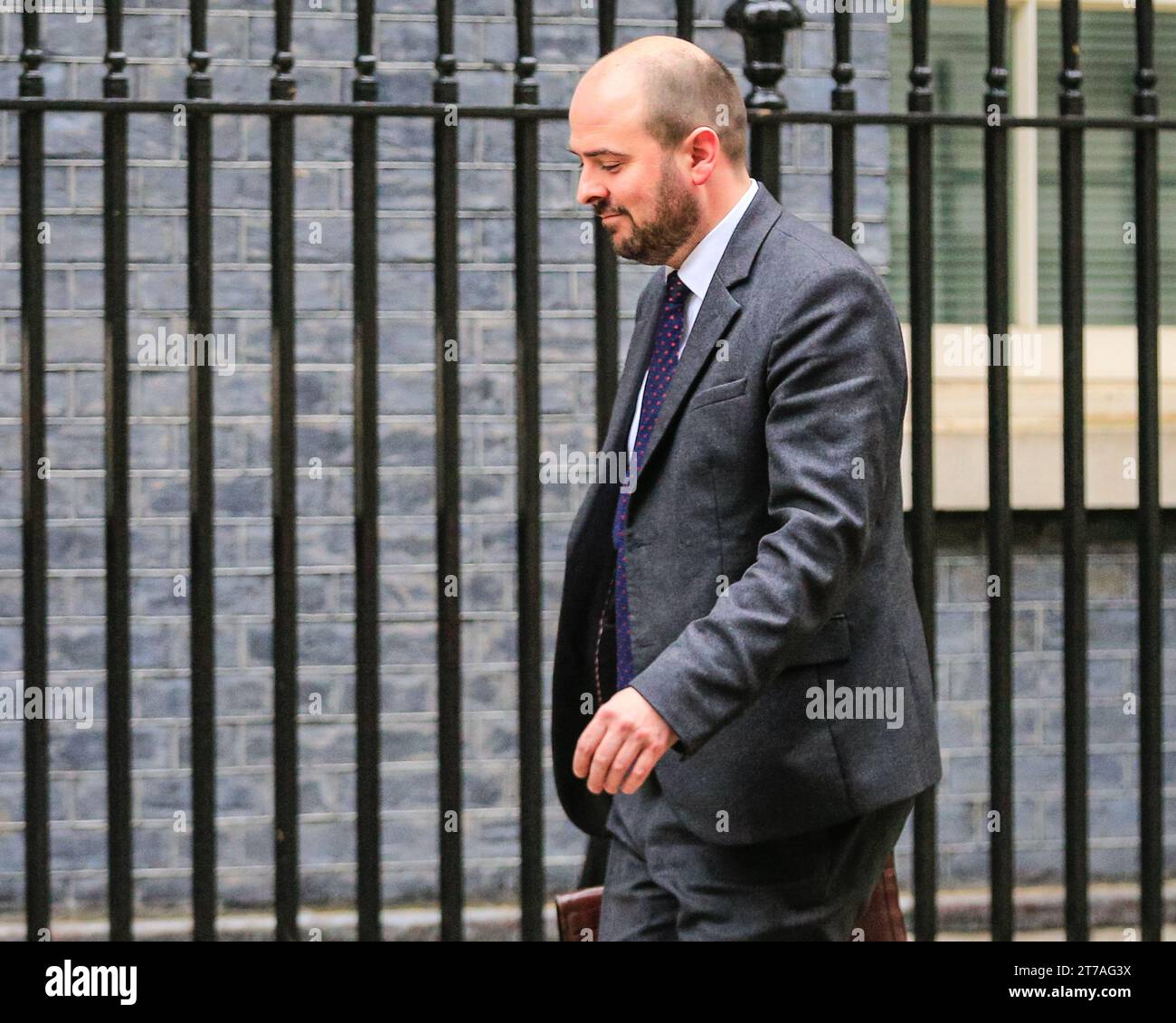 Londres, Royaume-Uni. 14 novembre 2023. Richard Holden, député, nouveau président du Parti conservateur, ministre sans portefeuille. Les ministres du cabinet nouvellement remanié assistent à la réunion hebdomadaire du cabinet du gouvernement au 10 Downing Street à Westminster, Londres, Angleterre. Crédit : Imageplotter/Alamy Live News Banque D'Images