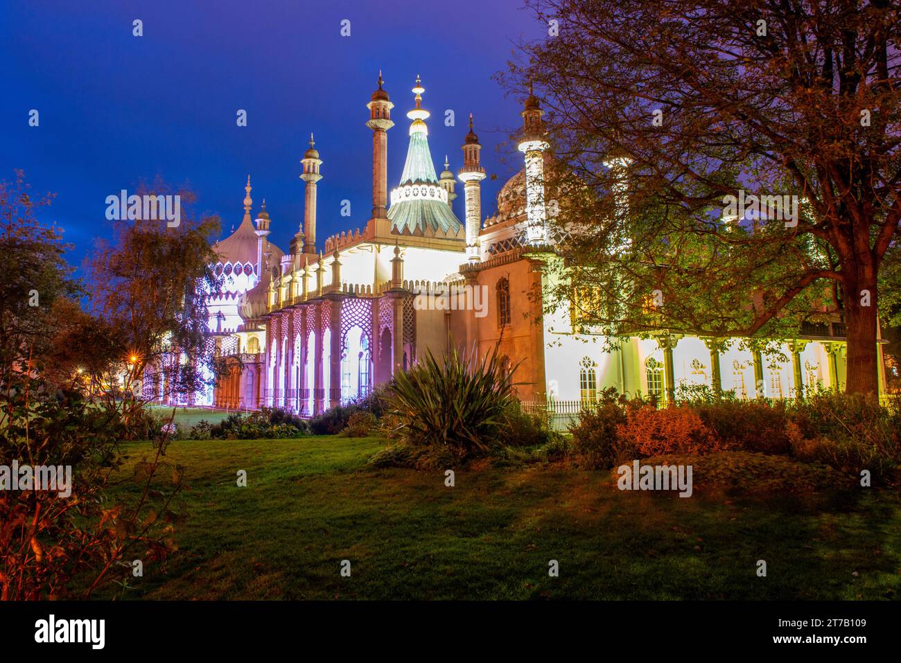 Le Royal Pavillion de nuit, Brighton, East Sussex, Angleterre Royaume-Uni Banque D'Images