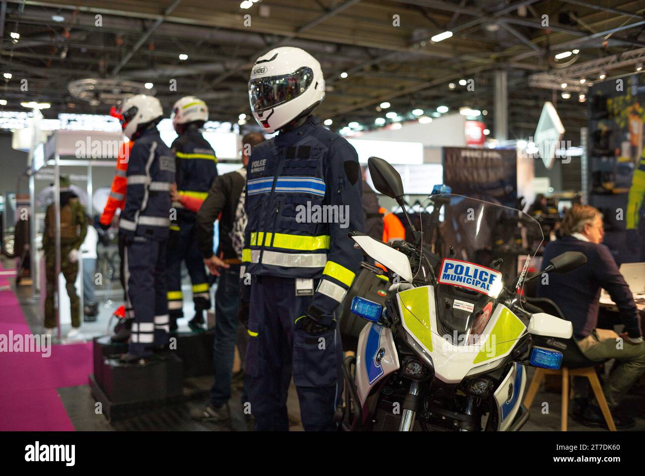 Paris, France. 14 novembre 2023. Milipol Paris 2023, le 23e événement mondial pour la sûreté de l'État et la sécurité intérieure, à Villepinte, Paris, France, le 14 novembre 2023. Photo Pierrick Villette/ABACAPRESS.COM crédit : Abaca Press/Alamy Live News Banque D'Images