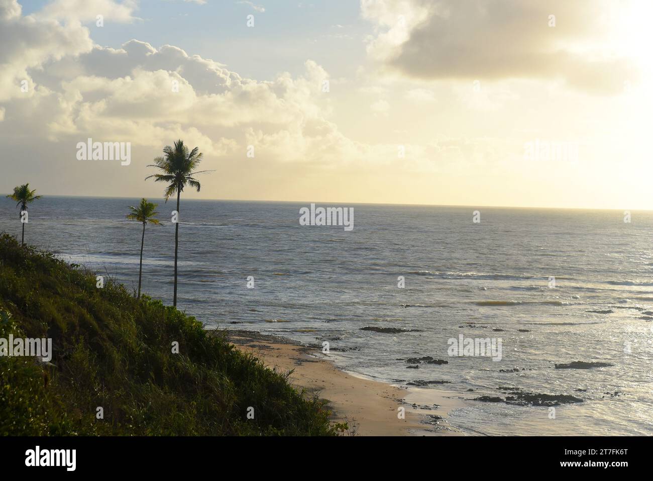 plage mer coucher de soleil océan littoral nature brésilienne vagues de la mer, lever du soleil à l'aube Banque D'Images