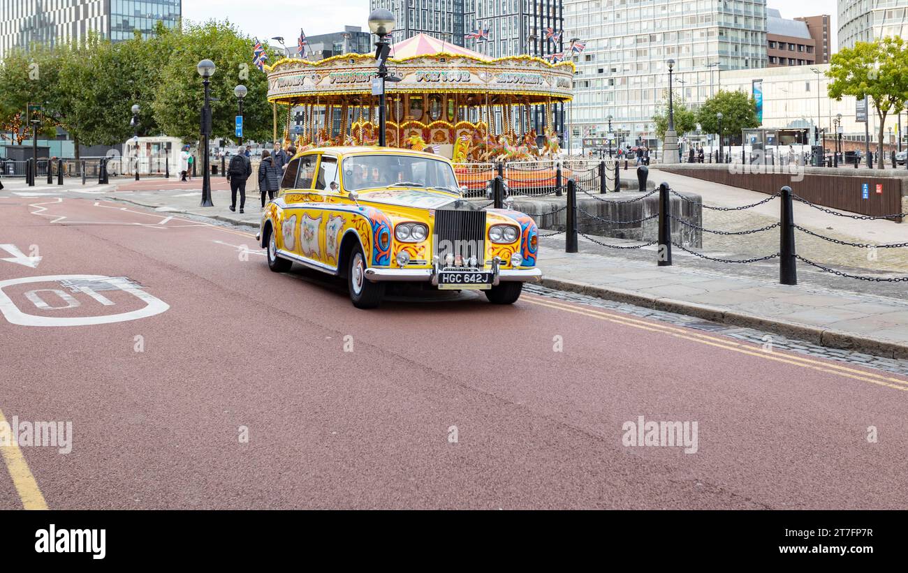 Liverpool, royaume-uni 16 mai 2023 réplique de la Rolls-Royce de John Lennon à Liverpool. Banque D'Images