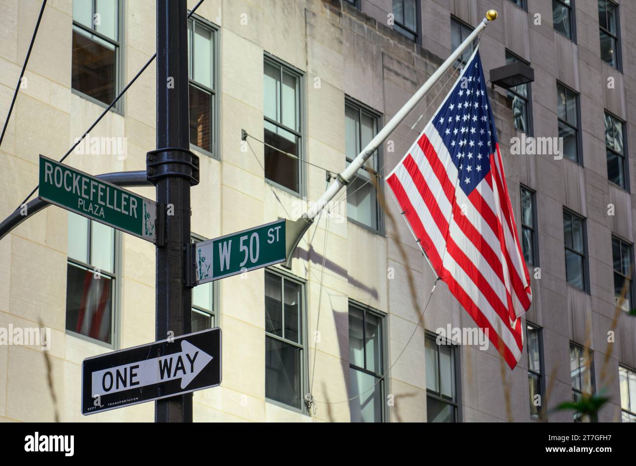 L'angle de Rockefeller Plaza et West 50th Street Banque D'Images